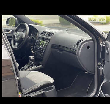 Черный Шкода Октавия, объемом двигателя 1.97 л и пробегом 278 тыс. км за 11500 $, фото 8 на Automoto.ua