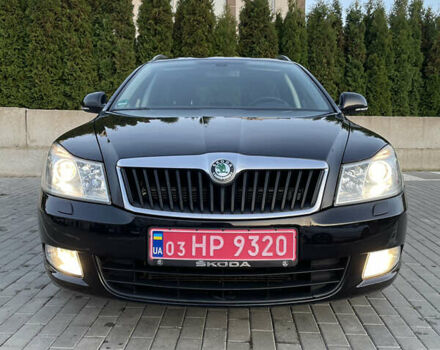 Чорний Шкода Октавія, об'ємом двигуна 2 л та пробігом 228 тис. км за 10799 $, фото 2 на Automoto.ua