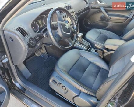 Черный Шкода Октавия, объемом двигателя 1.6 л и пробегом 208 тыс. км за 10700 $, фото 9 на Automoto.ua