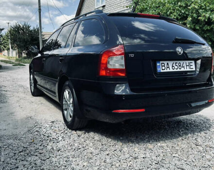 Черный Шкода Октавия, объемом двигателя 1.6 л и пробегом 240 тыс. км за 7800 $, фото 6 на Automoto.ua
