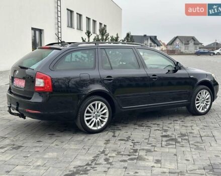 Черный Шкода Октавия, объемом двигателя 2 л и пробегом 220 тыс. км за 12500 $, фото 10 на Automoto.ua