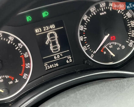 Черный Шкода Октавия, объемом двигателя 2 л и пробегом 234 тыс. км за 8899 $, фото 44 на Automoto.ua