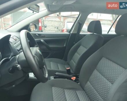 Черный Шкода Октавия, объемом двигателя 1.6 л и пробегом 155 тыс. км за 7500 $, фото 13 на Automoto.ua