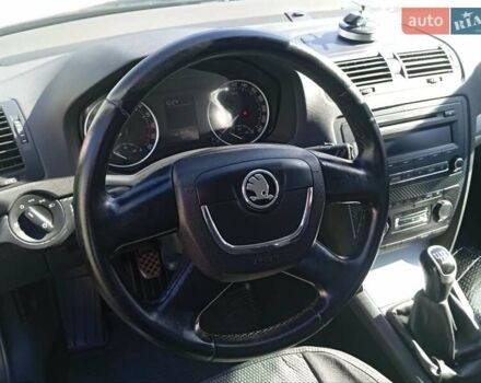 Черный Шкода Октавия, объемом двигателя 1.6 л и пробегом 180 тыс. км за 7000 $, фото 7 на Automoto.ua