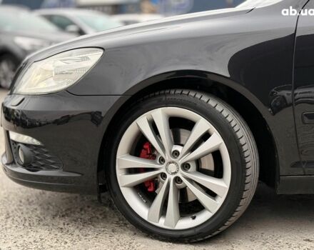 Черный Шкода Октавия, объемом двигателя 2 л и пробегом 295 тыс. км за 10690 $, фото 5 на Automoto.ua