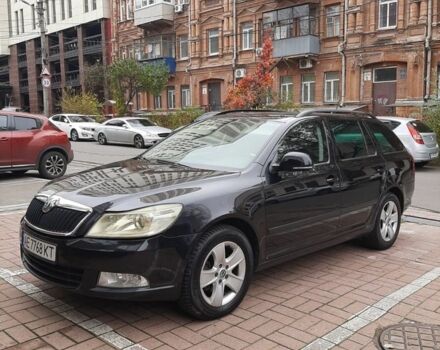 Чорний Шкода Октавія, об'ємом двигуна 2 л та пробігом 324 тис. км за 6000 $, фото 4 на Automoto.ua