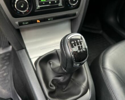 Черный Шкода Октавия, объемом двигателя 2 л и пробегом 288 тыс. км за 9699 $, фото 12 на Automoto.ua