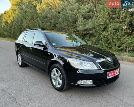 Шкода Октавия 2012 в Ровно на Automoto.ua Черный Шкода Октавия, объемом двигателя 1.6 л и пробегом 181 тыс. км за 9750 $, фото 9 на Automoto.ua