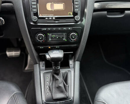 Чорний Шкода Октавія, об'ємом двигуна 2 л та пробігом 193 тис. км за 9999 $, фото 80 на Automoto.ua