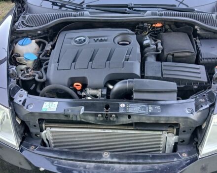 Черный Шкода Октавия, объемом двигателя 1.6 л и пробегом 240 тыс. км за 8800 $, фото 5 на Automoto.ua