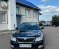 Черный Шкода Октавия, объемом двигателя 1.6 л и пробегом 210 тыс. км за 8228 $, фото 1 на Automoto.ua