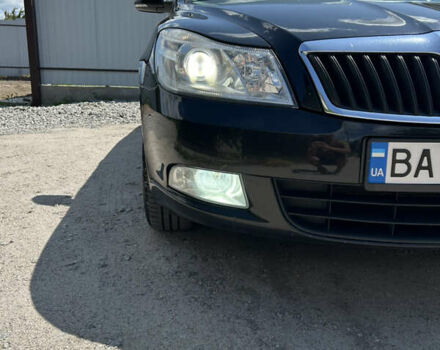 Черный Шкода Октавия, объемом двигателя 1.6 л и пробегом 240 тыс. км за 7800 $, фото 25 на Automoto.ua