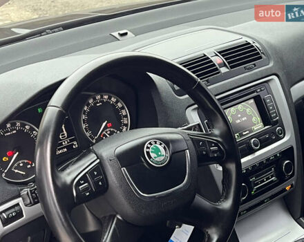 Черный Шкода Октавия, объемом двигателя 2 л и пробегом 234 тыс. км за 8899 $, фото 42 на Automoto.ua