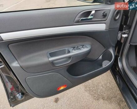 Черный Шкода Октавия, объемом двигателя 1.6 л и пробегом 228 тыс. км за 8600 $, фото 21 на Automoto.ua