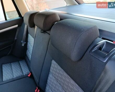 Черный Шкода Октавия, объемом двигателя 1.6 л и пробегом 226 тыс. км за 8200 $, фото 15 на Automoto.ua