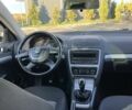 Черный Шкода Октавия, объемом двигателя 1.8 л и пробегом 232 тыс. км за 7800 $, фото 6 на Automoto.ua
