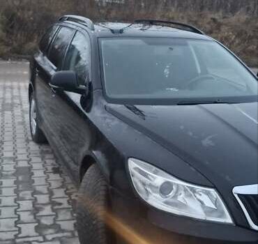 Черный Шкода Октавия, объемом двигателя 2 л и пробегом 294 тыс. км за 7800 $, фото 3 на Automoto.ua