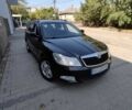 Черный Шкода Октавия, объемом двигателя 2 л и пробегом 303 тыс. км за 9600 $, фото 1 на Automoto.ua