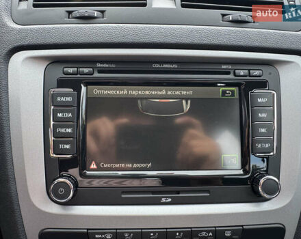 Черный Шкода Октавия, объемом двигателя 2 л и пробегом 229 тыс. км за 10200 $, фото 42 на Automoto.ua