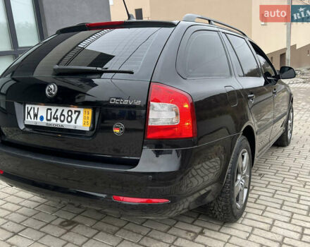 Черный Шкода Октавия, объемом двигателя 2 л и пробегом 234 тыс. км за 8899 $, фото 18 на Automoto.ua