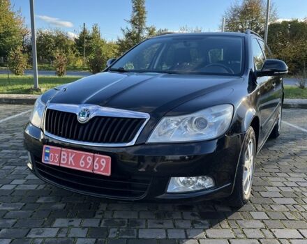 Черный Шкода Октавия, объемом двигателя 1.8 л и пробегом 232 тыс. км за 7800 $, фото 2 на Automoto.ua