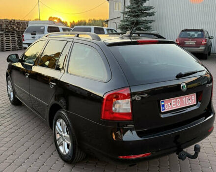 Черный Шкода Октавия, объемом двигателя 1.6 л и пробегом 248 тыс. км за 9500 $, фото 6 на Automoto.ua