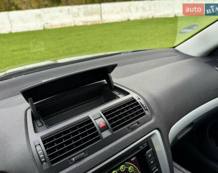 Шкода Октавия 2012 в Луцке на Automoto.ua Черный Шкода Октавия, объемом двигателя 1.6 л и пробегом 182 тыс. км за 9799 $, фото 15 на Automoto.ua