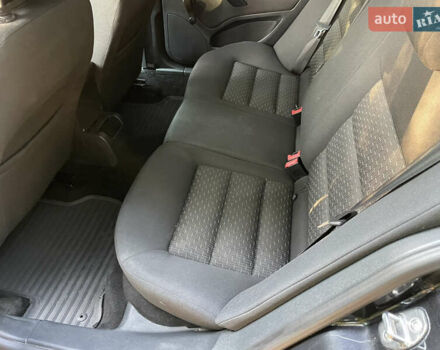 Черный Шкода Октавия, объемом двигателя 1.6 л и пробегом 251 тыс. км за 8200 $, фото 16 на Automoto.ua