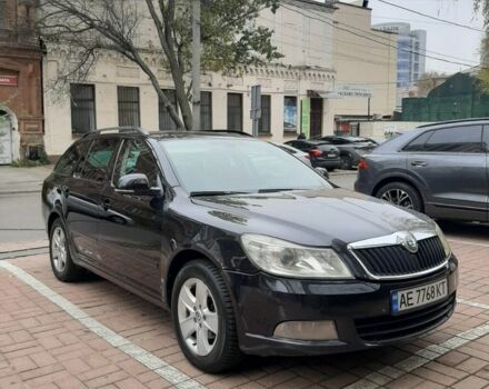 Чорний Шкода Октавія, об'ємом двигуна 2 л та пробігом 324 тис. км за 6000 $, фото 5 на Automoto.ua