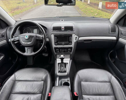 Черный Шкода Октавия, объемом двигателя 2 л и пробегом 196 тыс. км за 9700 $, фото 22 на Automoto.ua