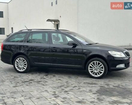 Черный Шкода Октавия, объемом двигателя 2 л и пробегом 220 тыс. км за 12500 $, фото 12 на Automoto.ua