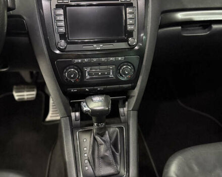 Чорний Шкода Октавія, об'ємом двигуна 2 л та пробігом 193 тис. км за 9999 $, фото 16 на Automoto.ua