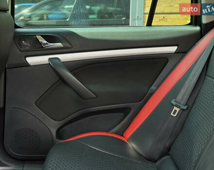 Черный Шкода Октавия, объемом двигателя 1.6 л и пробегом 324 тыс. км за 7999 $, фото 46 на Automoto.ua