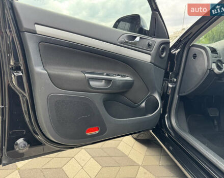 Черный Шкода Октавия, объемом двигателя 2 л и пробегом 229 тыс. км за 10200 $, фото 47 на Automoto.ua