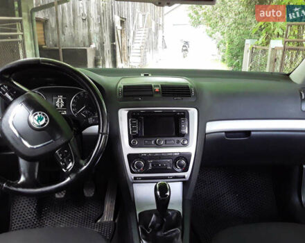 Черный Шкода Октавия, объемом двигателя 1.6 л и пробегом 282 тыс. км за 7199 $, фото 29 на Automoto.ua