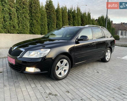 Чорний Шкода Октавія, об'ємом двигуна 2 л та пробігом 228 тис. км за 10799 $, фото 8 на Automoto.ua
