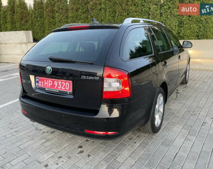Чорний Шкода Октавія, об'ємом двигуна 2 л та пробігом 228 тис. км за 10799 $, фото 26 на Automoto.ua