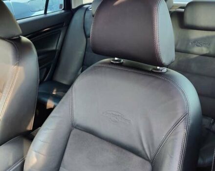 Черный Шкода Октавия, объемом двигателя 1.6 л и пробегом 208 тыс. км за 10700 $, фото 12 на Automoto.ua