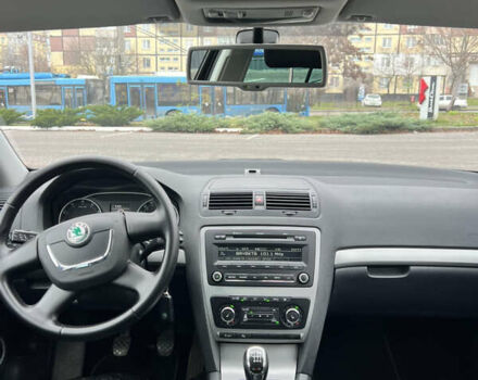 Чорний Шкода Октавія, об'ємом двигуна 1.8 л та пробігом 171 тис. км за 8999 $, фото 24 на Automoto.ua