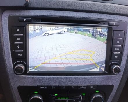 Черный Шкода Октавия, объемом двигателя 1.6 л и пробегом 220 тыс. км за 8500 $, фото 6 на Automoto.ua