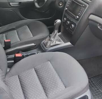 Черный Шкода Октавия, объемом двигателя 1.6 л и пробегом 270 тыс. км за 7300 $, фото 14 на Automoto.ua