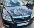 Черный Шкода Октавия, объемом двигателя 1.6 л и пробегом 238 тыс. км за 8500 $, фото 1 на Automoto.ua
