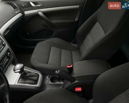 Черный Шкода Октавия, объемом двигателя 1.2 л и пробегом 142 тыс. км за 7499 $, фото 36 на Automoto.ua