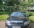 Черный Шкода Октавия, объемом двигателя 1.6 л и пробегом 266 тыс. км за 8400 $, фото 1 на Automoto.ua