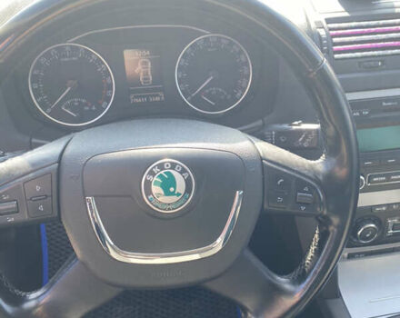 Черный Шкода Октавия, объемом двигателя 1.97 л и пробегом 285 тыс. км за 9700 $, фото 4 на Automoto.ua