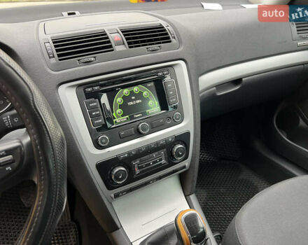 Черный Шкода Октавия, объемом двигателя 1.99 л и пробегом 259 тыс. км за 8299 $, фото 21 на Automoto.ua