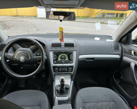 Черный Шкода Октавия, объемом двигателя 1.99 л и пробегом 259 тыс. км за 8299 $, фото 14 на Automoto.ua