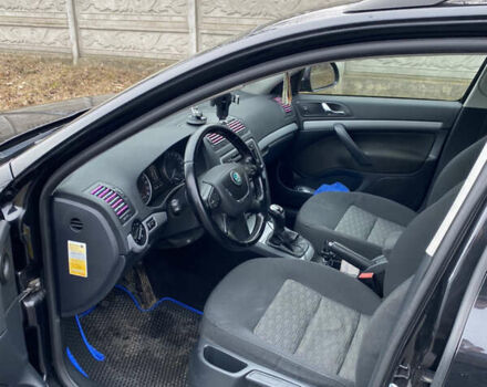 Черный Шкода Октавия, объемом двигателя 1.97 л и пробегом 285 тыс. км за 9700 $, фото 10 на Automoto.ua