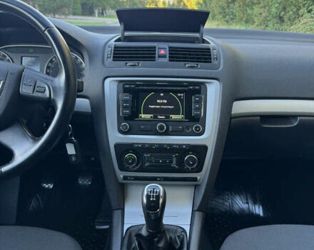 Шкода Октавия 2012 в Ровно на Automoto.ua Черный Шкода Октавия, объемом двигателя 1.6 л и пробегом 181 тыс. км за 9750 $, фото 37 на Automoto.ua
