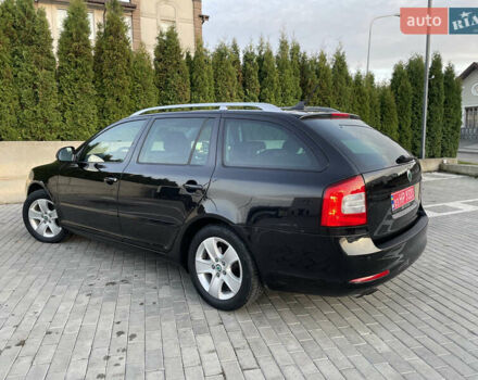 Чорний Шкода Октавія, об'ємом двигуна 2 л та пробігом 228 тис. км за 10799 $, фото 11 на Automoto.ua